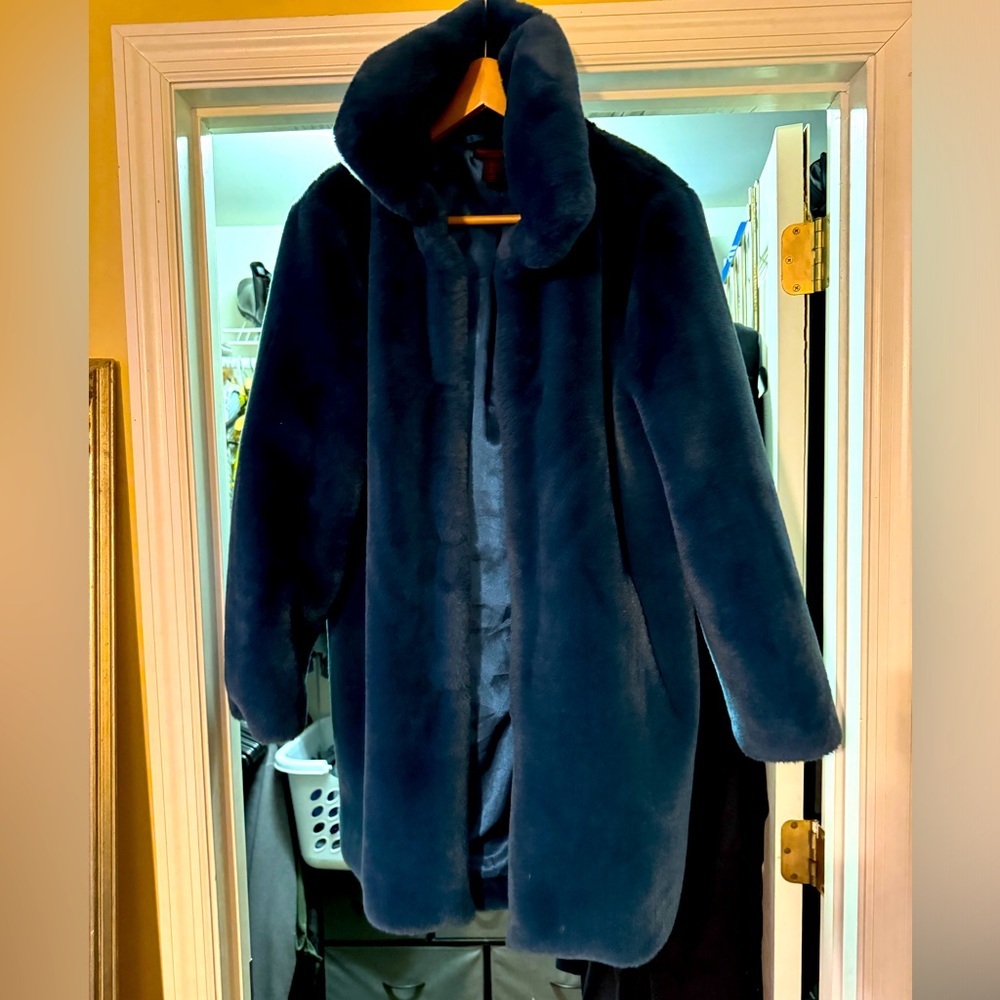 Blue fluffy coat